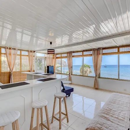 Front Ocean Aircon Cristianos Unique Apartment